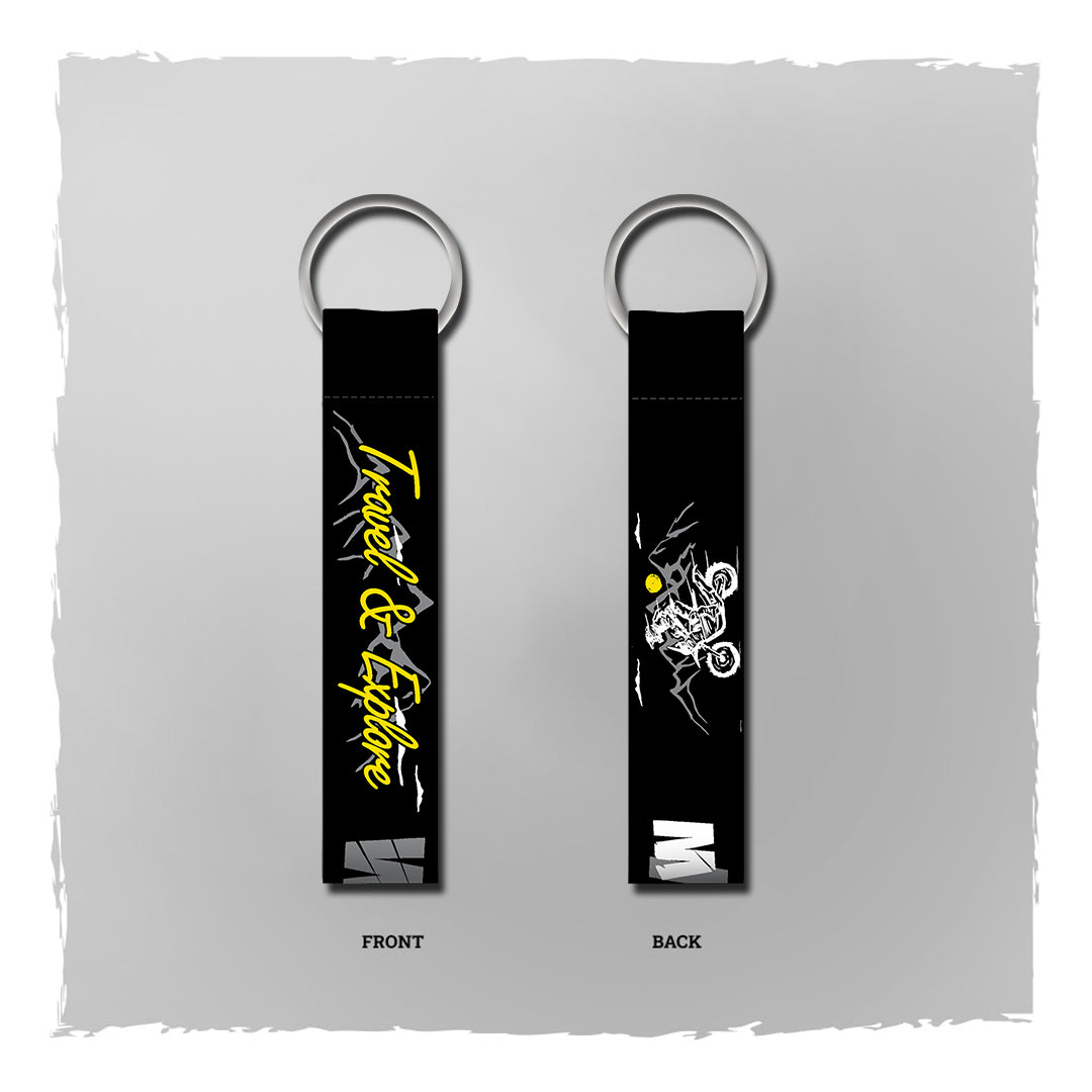 Travel & Explore | Winter Wanderer | Keychain– RAW