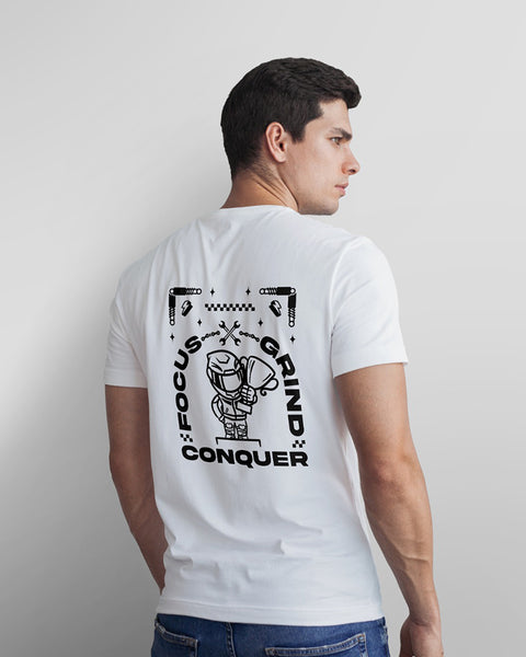 Focus Grind Conquer | T-Shirt